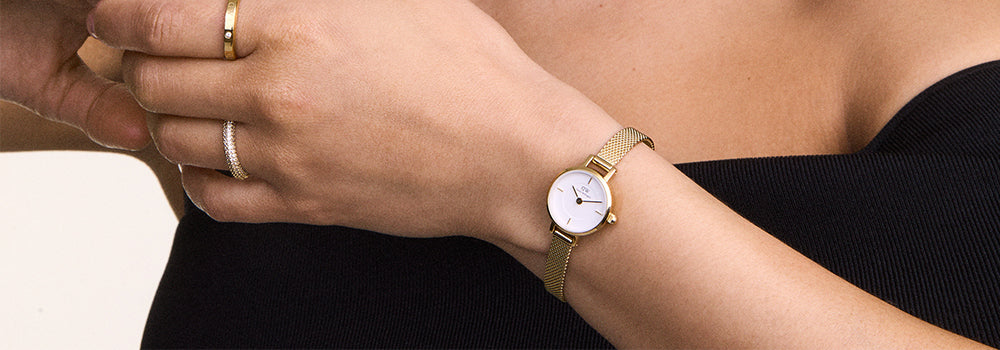 Mini Watches - Compact Everyday Styles | DW