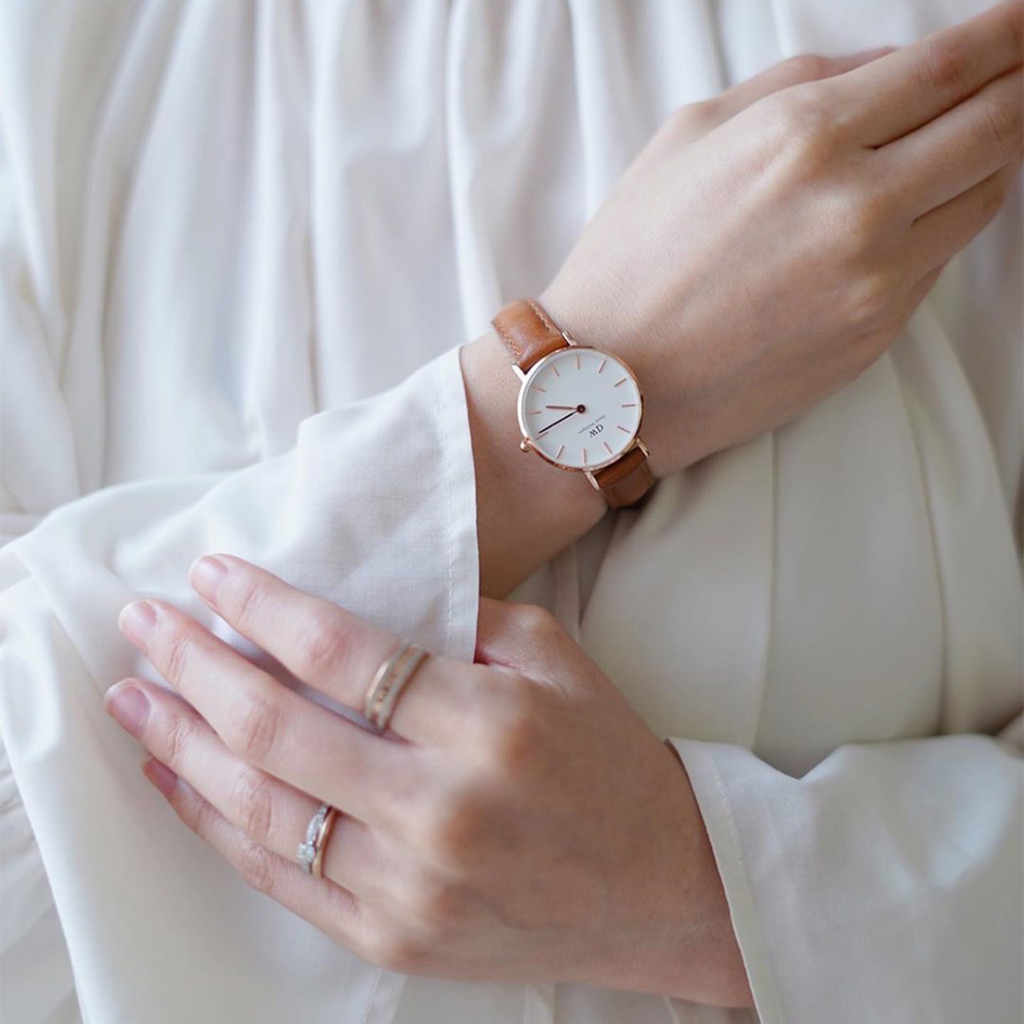 Petiet Durham - Rose gold ladies watch with white dial | DW