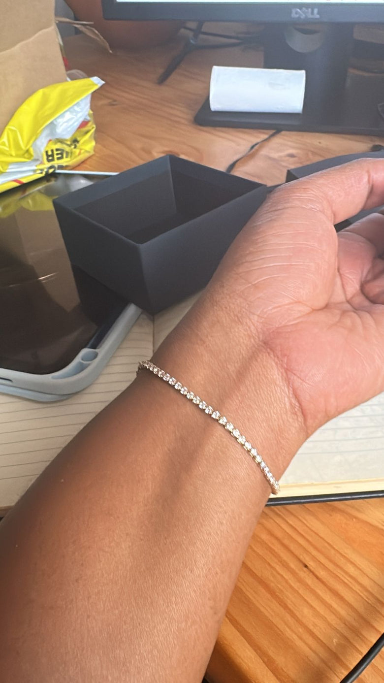 Photo from a customer review: 5 out of 5 stars, Lerato